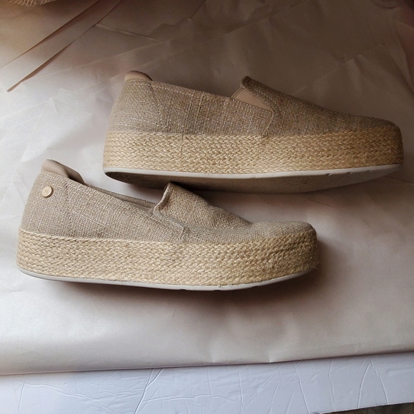 SKETCHERS X MARTHA STEWART BOBS SESAME BY THE BAY. ESPADRILKE SLIP ONS NWOT Sz11 - Picture 6 of 11